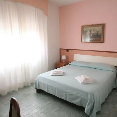 Hotel Redi-3